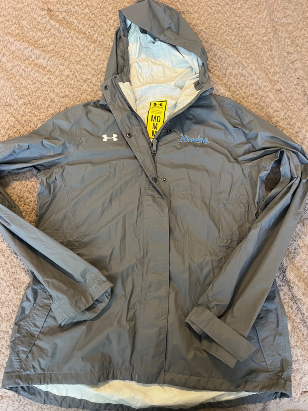 UCLA Bruins x Under Armour UA Stormproof Rain Jacket - Men's MD - Waterproof